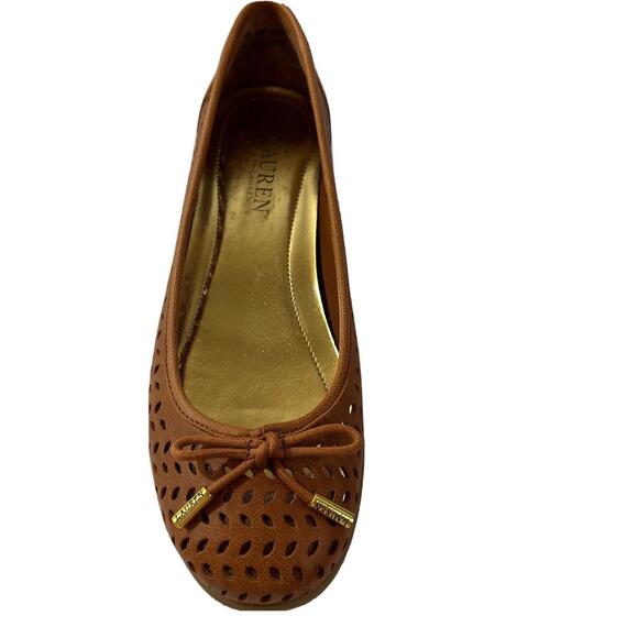 Lauren Ralph Lauren Womens Shoes Size 6.5 B Brown Leather Loafers Bow Laser Cut - Picture 2 of 9